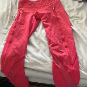 Pink lululemon leggings